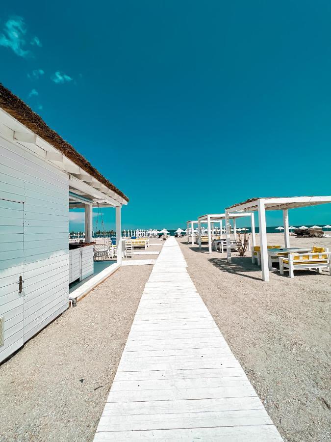 Hotel Victory Mamaia Exterior foto